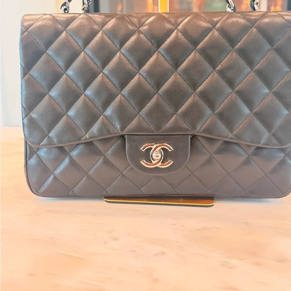 CHANEL Black Jumbo Quilted Lambskin Shoulder Bag with Silver Chain